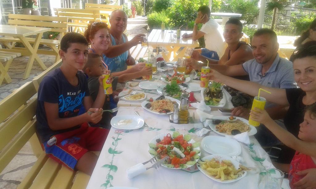Hotel Ilio Εξαμίλιο Εξωτερικό φωτογραφία