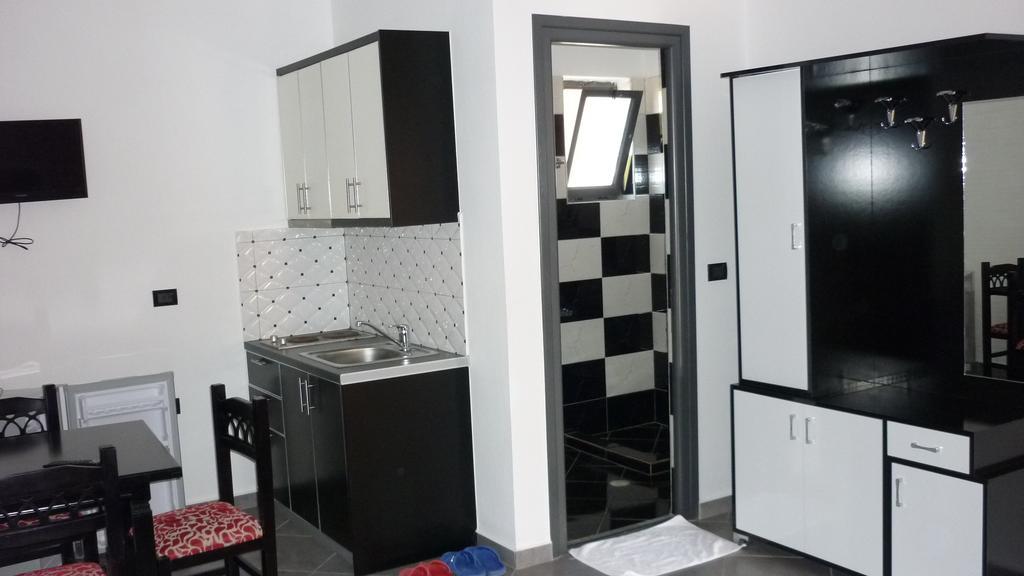 Hotel Ilio Εξαμίλιο Εξωτερικό φωτογραφία