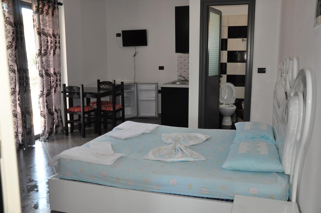 Hotel Ilio Εξαμίλιο Εξωτερικό φωτογραφία